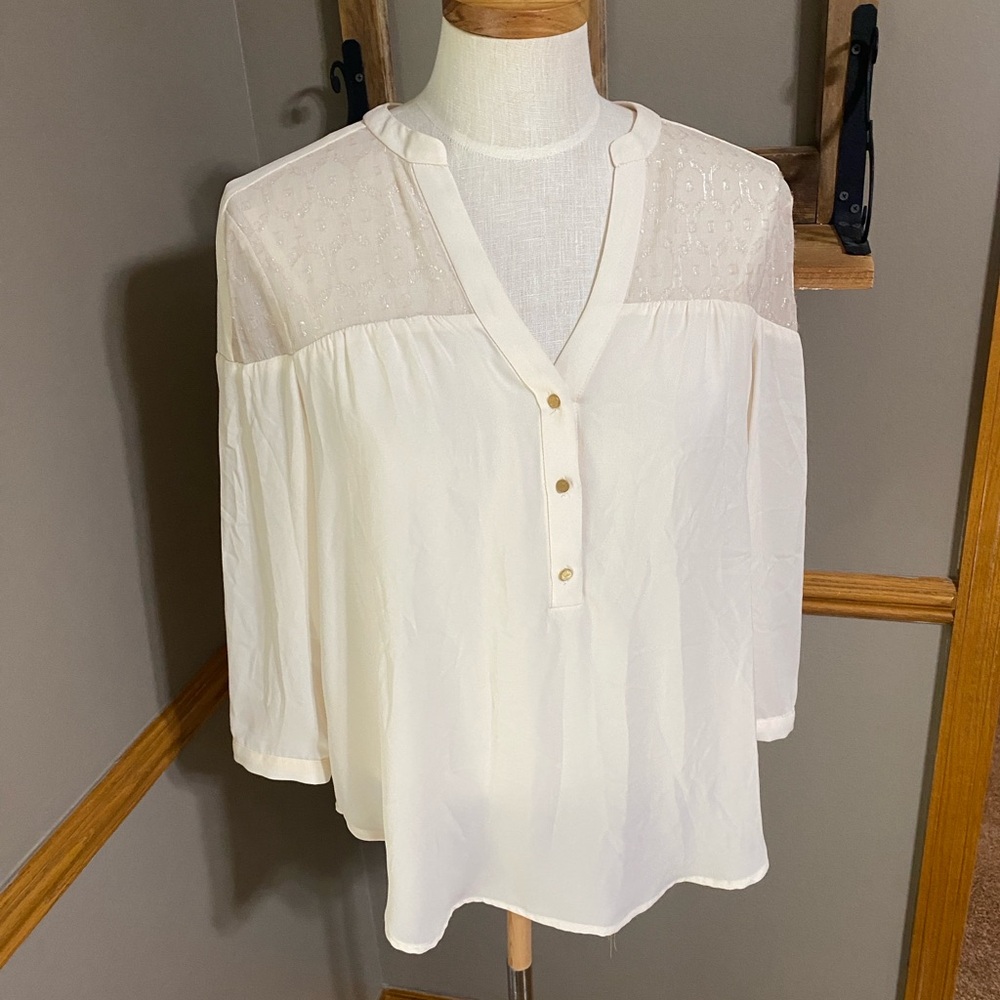 Maeve Anthropologie white semi sheer v neck Blouse with metallic buttons size 10